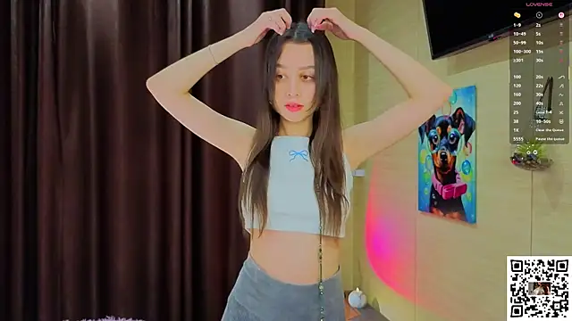 VineciaDestors online show from November 2, 2025, 9:28 pm