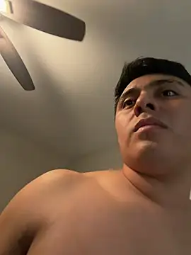 Snapshot of Atrevido_69_4K chatting on March 21, 2026, 12:26 am Atrevido 69 4K online show from March 21, 2026, 12:26 am