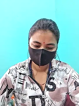 Snapshot of DivyaBhabhi69@xh chatting on May 10, 2026, 5:56 am DivyaBhabhi69xh online show from May 10, 2026, 5:56 am