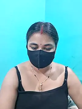 DivyaBhabhi69xh online show from July 16, 2026, 12:22 pm