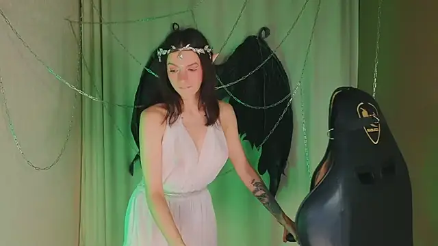 Loona Eclipse online show from October 30, 2025, 8:53 pm