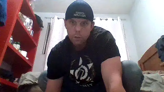 CouplesFuckToy69 online show from November 12, 2025, 1:50 am