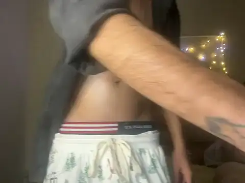 LustyDuoSecrets online show from April 20, 2026, 7:15 pm