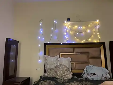 LustyDuoSecrets online show from April 24, 2026, 4:53 pm