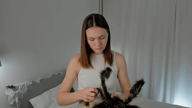 SirenaOstrem online show from November 2, 2025, 1:08 am