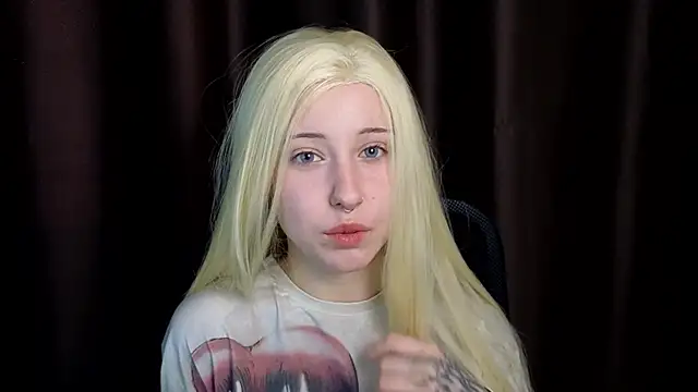 YukiMisa online show from January 11, 2026, 11:04 am