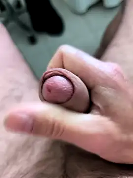 Steph19733 online show from April 22, 2026, 9:11 am