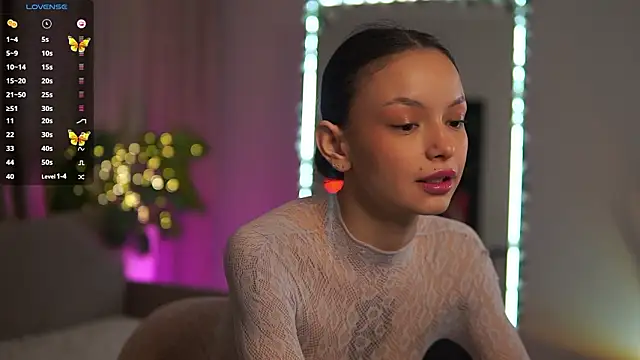 Snapshot of Dubai_Choco chatting on February 9, 2026, 6:28 am Dubai Choco online show from February 9, 2026, 6:28 am