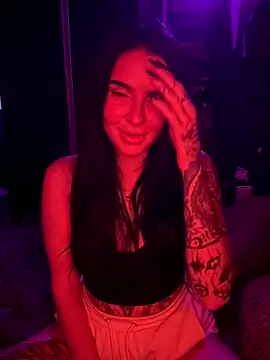 sweetyasmiin online show from September 12, 2025, 11:48 pm