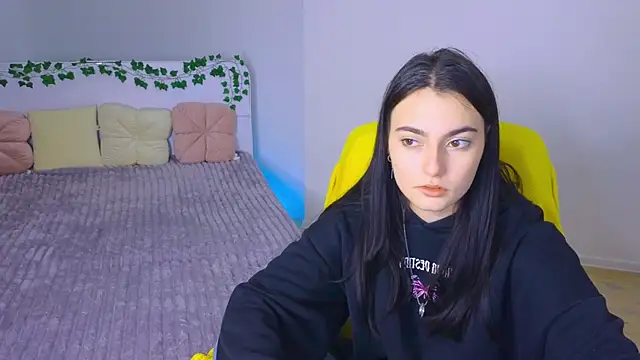 Andres sssss online show from October 14, 2025, 9:26 pm