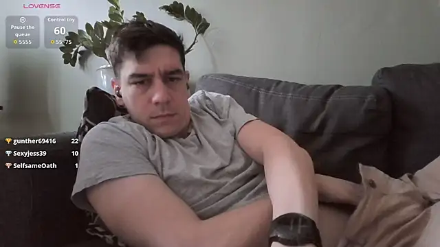 Ador mask online show from April 5, 2026, 4:59 pm