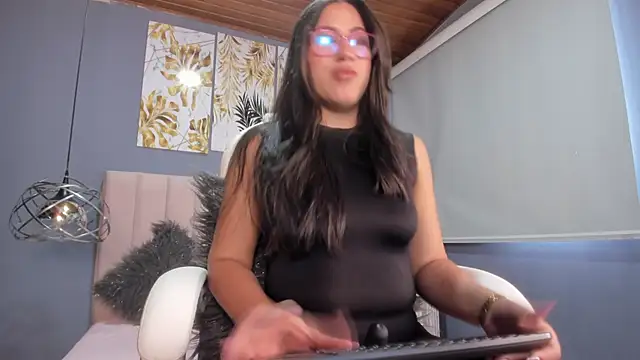 Karoline21 online show from September 14, 2025, 1:43 pm