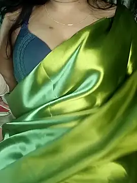 monaa-darling online show from December 4, 2025, 7:00 pm