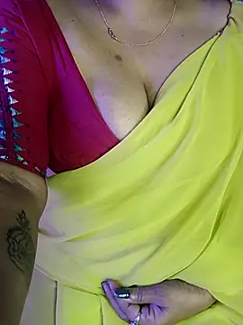 monaa-darling online show from December 14, 2025, 12:49 am