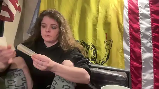 DMcNasty4 online show from February 11, 2026, 1:32 am