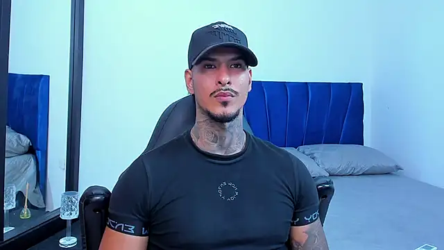 jiro kenji1 online show from October 6, 2025, 10:07 pm