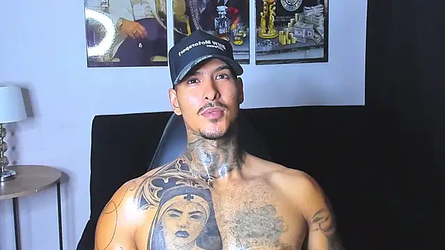 jiro kenji1 online show from February 11, 2026, 6:40 am