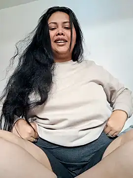 Alessandraa- online show from September 25, 2025, 6:33 pm