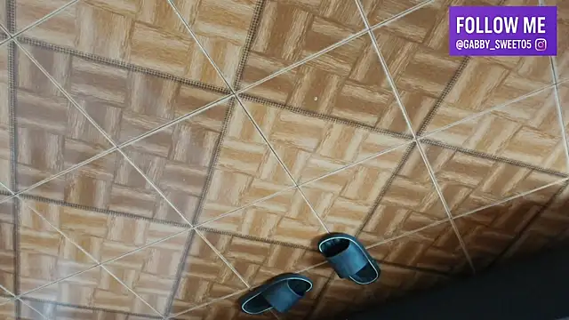 Gabbysweet0 online show from November 1, 2025, 6:54 pm