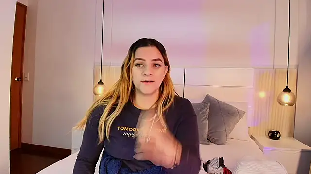 Dakota Megan 69 online show from October 3, 2025, 2:25 pm