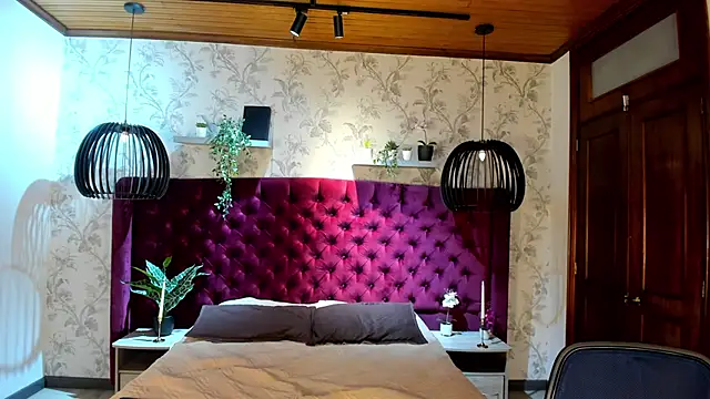 Snapshot of MrJustin_ chatting on November 30, 2025, 7:40 pm MrJustin online show from November 30, 2025, 7:40 pm