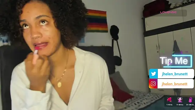 Brunettjhelen online show from November 22, 2025, 4:50 pm