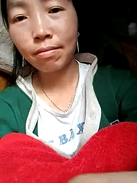 Snapshot of hera-00 chatting on September 29, 2025, 2:27 am hera-00 online show from September 29, 2025, 2:27 am