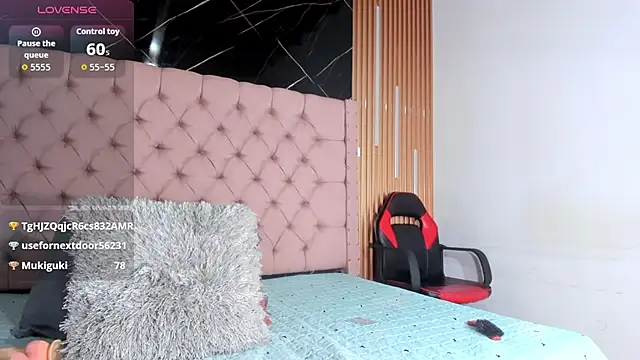 Snapshot of Emily_Brown18 chatting on September 16, 2025, 4:02 am Emily Brown18 online show from September 16, 2025, 4:02 am