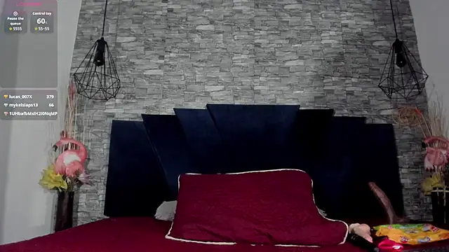 Snapshot of Emily_Brown18 chatting on November 20, 2025, 4:23 am Emily Brown18 online show from November 20, 2025, 4:23 am