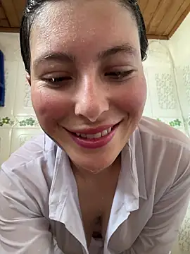 Mia salinass online show from January 17, 2026, 7:28 pm