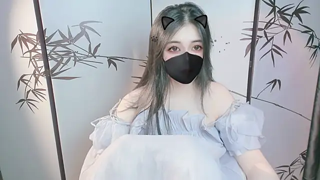 Snapshot of Sparkly_Candy chatting on November 8, 2025, 2:39 pm Sparkly Candy online show from November 8, 2025, 2:39 pm