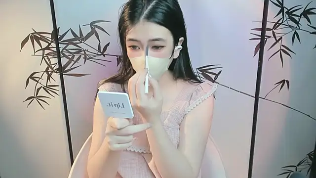 Snapshot of Sparkly_Candy chatting on December 16, 2025, 1:05 pm Sparkly Candy online show from December 16, 2025, 1:05 pm