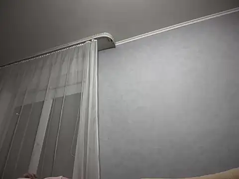 NikexPretty online show from January 17, 2026, 5:27 pm