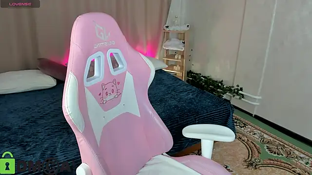 Snapshot of Sheila_Rich chatting on December 2, 2025, 9:36 am Sheila Rich online show from December 2, 2025, 9:36 am