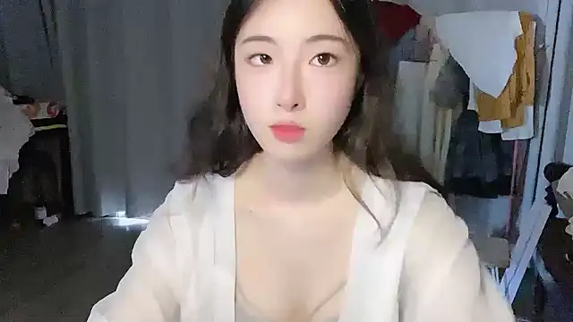 Freya7777 online show from September 16, 2025, 3:07 am