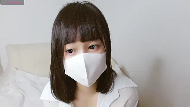 Snapshot of Zinzin_chan chatting on October 30, 2025, 2:13 am Zinzin chan online show from October 30, 2025, 2:13 am