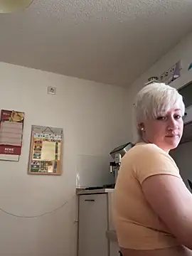 Rozendefotz online show from March 16, 2026, 7:01 am