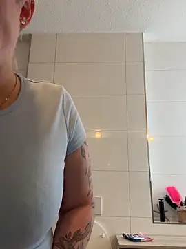 Rozendefotz online show from April 20, 2026, 6:16 am