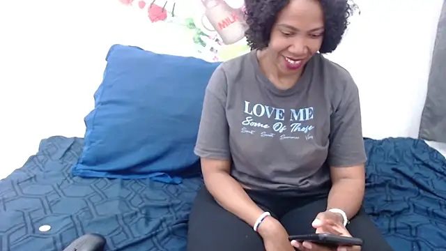 XSexySnow30XX online show from December 19, 2025, 12:56 pm