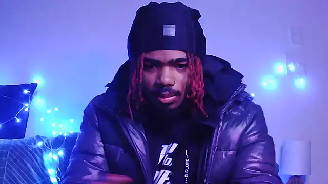 Snapshot of risktakinndolo chatting on November 18, 2025, 10:09 am risktakinndolo online show from November 18, 2025, 10:09 am