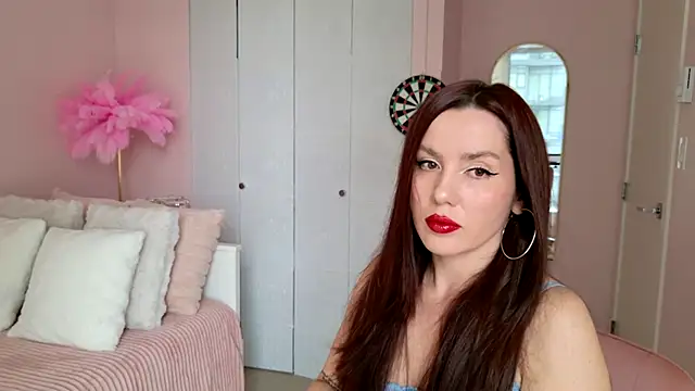 SirenSwitch online show from November 5, 2025, 9:04 pm