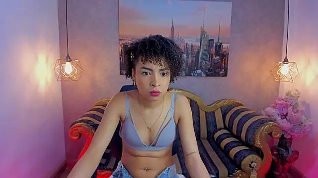 Lucia jane online show from October 24, 2025, 7:43 pm