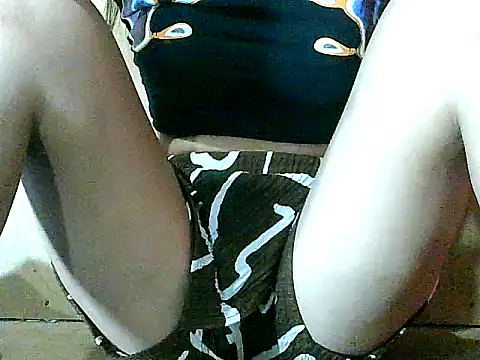 Snapshot of pinay-momm1682 chatting on December 15, 2025, 10:41 am pinay-momm1682 online show from December 15, 2025, 10:41 am