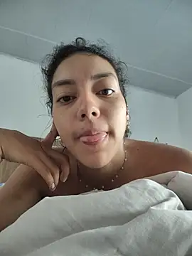 Snapshot of WendySuns_ chatting on July 8, 2026, 1:26 pm WendySuns online show from July 8, 2026, 1:26 pm