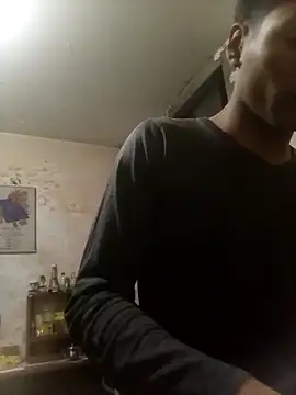 Snapshot of Bebicho14 chatting on September 23, 2025, 4:15 am Bebicho14 online show from September 23, 2025, 4:15 am