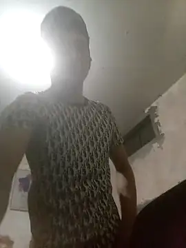 Snapshot of Bebicho14 chatting on September 27, 2025, 3:55 am Bebicho14 online show from September 27, 2025, 3:55 am