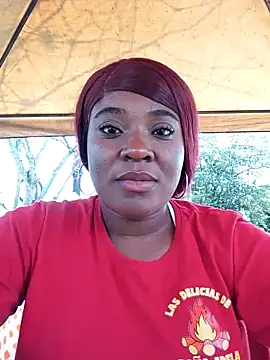 Snapshot of liliderh chatting on January 12, 2026, 6:35 pm liliderh online show from January 12, 2026, 6:35 pm