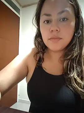camila-titis online show from June 10, 2026, 1:50 am