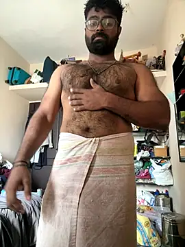 Snapshot of DJLOVE280825 chatting on October 8, 2025, 3:04 am DJLOVE280825 online show from October 8, 2025, 3:04 am