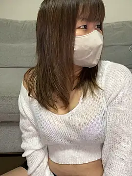 xxx yuna xxx online show from November 21, 2025, 7:12 pm